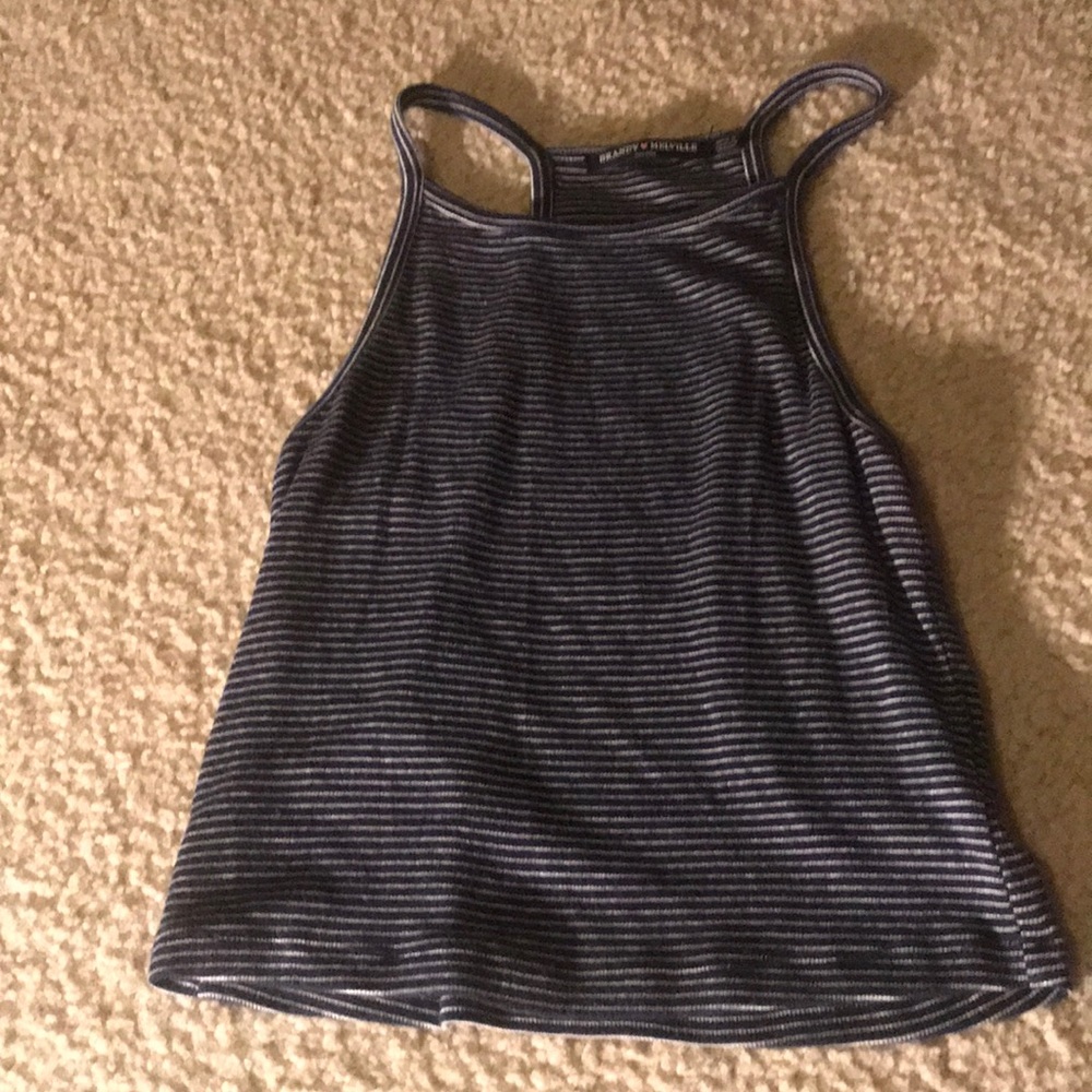 Brandy Melville crop top